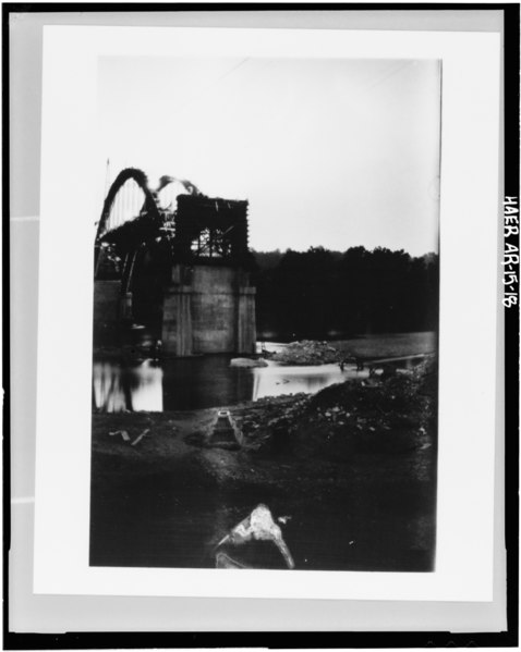 File:VIEW OF BRIDGE UNDER CONSTRUCTION, TAKEN AT NIGHT - Cotter Bridge, Spanning White River at U.S. Highway 62, Cotter, Baxter County, AR HAER ARK,3-COT,1-18.tif