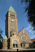 L'Església de Vasa a Göteborg, Suècia, és un altre exemple excel·lent de l'estil arquitectònic neoromànic.