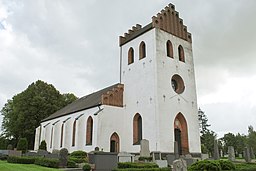 Vedby kyrka i september 2011