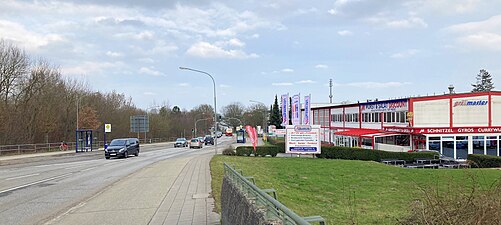 Am südwestlichen Ende der Geniner Straße