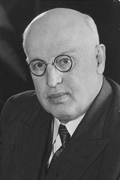 Calgary preacher William Aberhart promoted social credit theory before becoming premier.