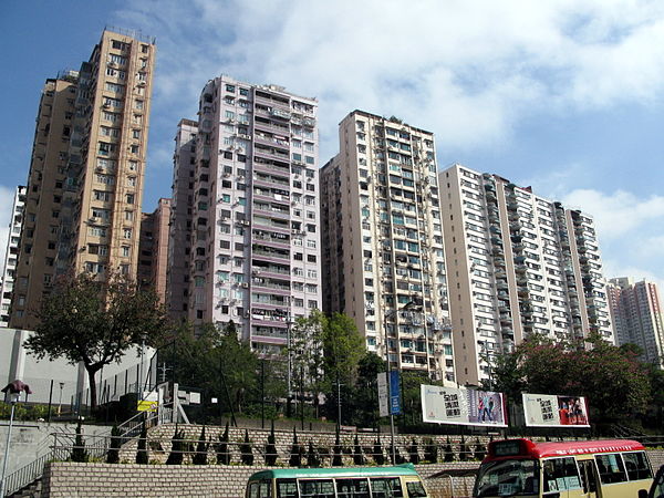 Waterloo Road Hill Apartment built in 1960s