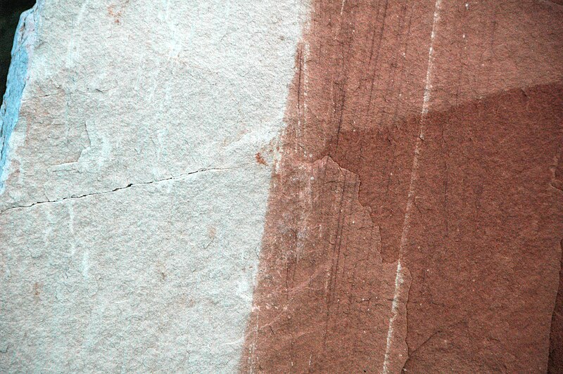 File:Whitish & reddish quartzose sandstone (Navajo Sandstone, Lower Jurassic; Kolob Canyons, Zion National Park, Utah, USA) 1 (8425000238).jpg