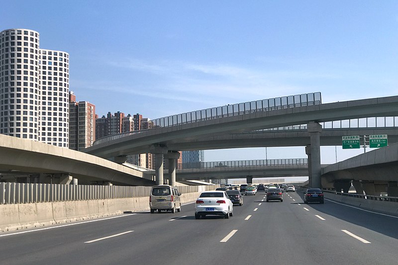 File:Zhongzhou Avenue and Nongye Expressway Interchange 02.jpg