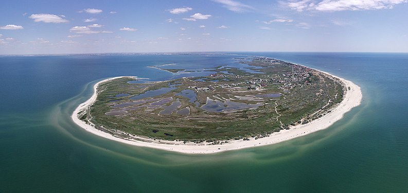 Aerial view of the Berdyansk Spit, Southern Ukraine. Photograph: GuliverMaks (Maksym Bilokopytov)