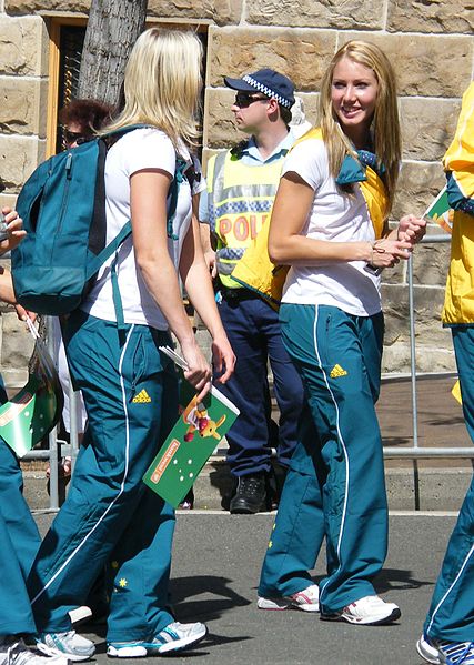 File:2008 Summer Olympics Australian Parade in Sydney 04.jpg