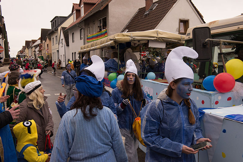 File:2016-02-07 39. Bretzenheimer Fastnachtsumzug-38.jpg