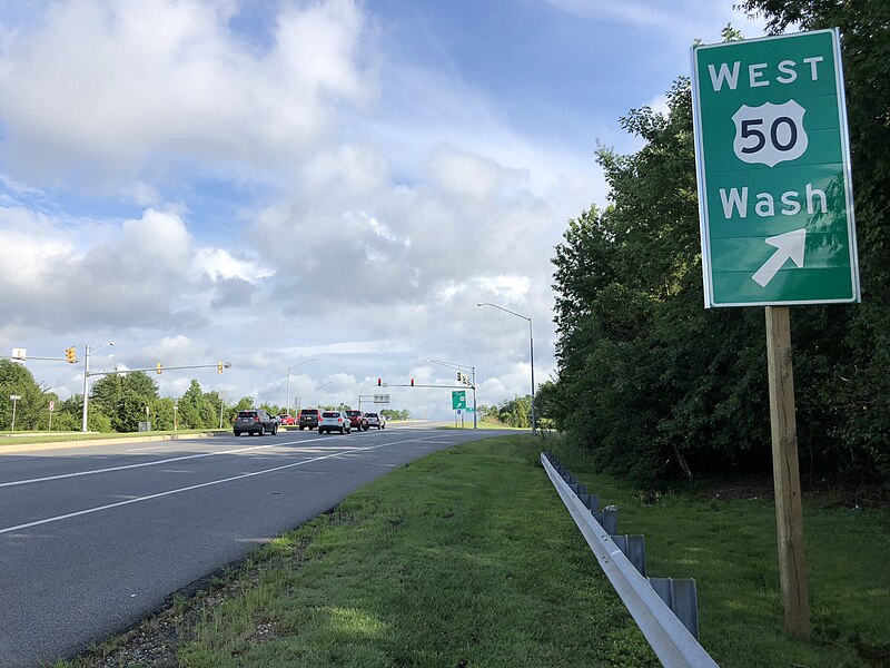 File:2020-08-13 17 47 18 View south along Maryland State Route 197 (Collington Road) at the exit for U.S. Route 50 WEST (Washington) in Bowie, Prince George's County, Maryland.jpg