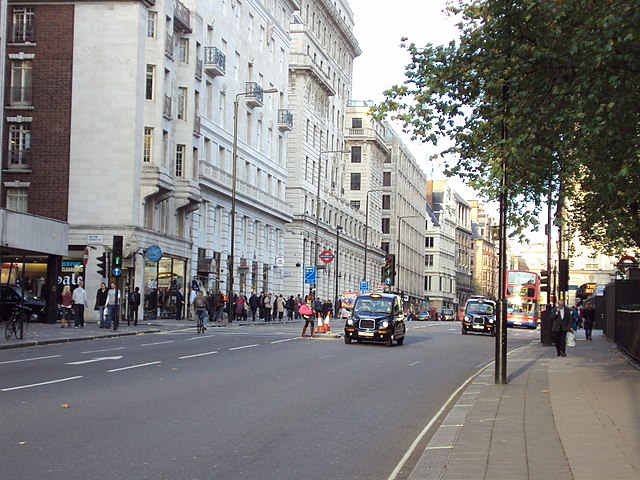 Stratton House on Piccadilly by Green Park, where the Dutch government-in-exile was based.