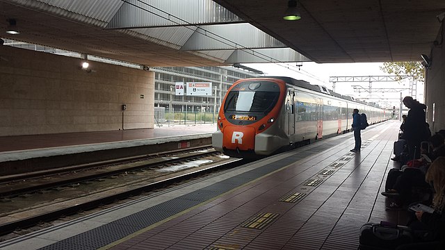A train at Airport station in 2014
