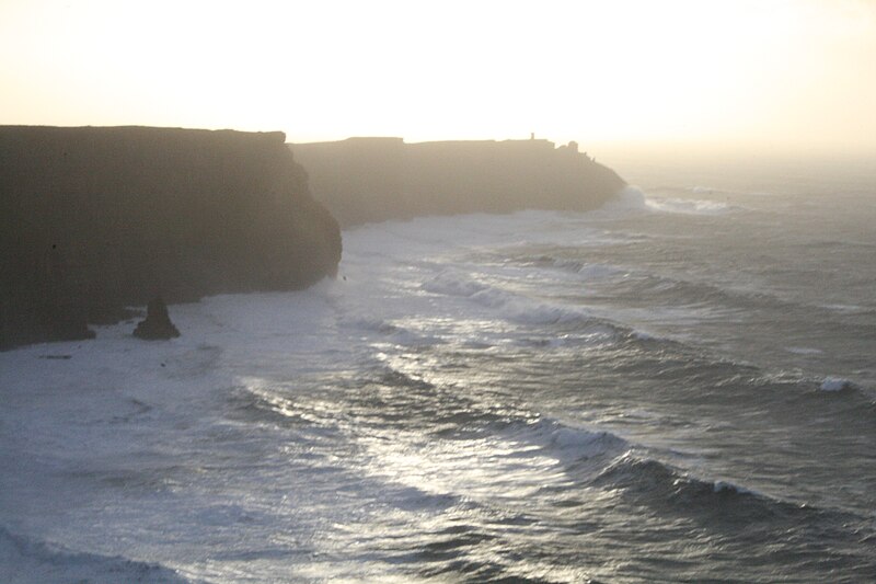 File:Afronteraallecliffofmoher.JPG