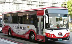 總達客運 KKA-6197 右側塗裝