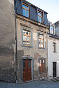 Residential house in semi-open development