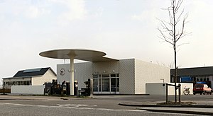 Arne Jacobsen tankstation.jpg