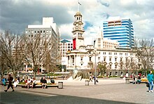 Square and Town Hall in 1990 Auckland City, New Zealand 1990.jpg