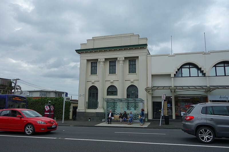 File:Auckland Savings Bank 683.jpg