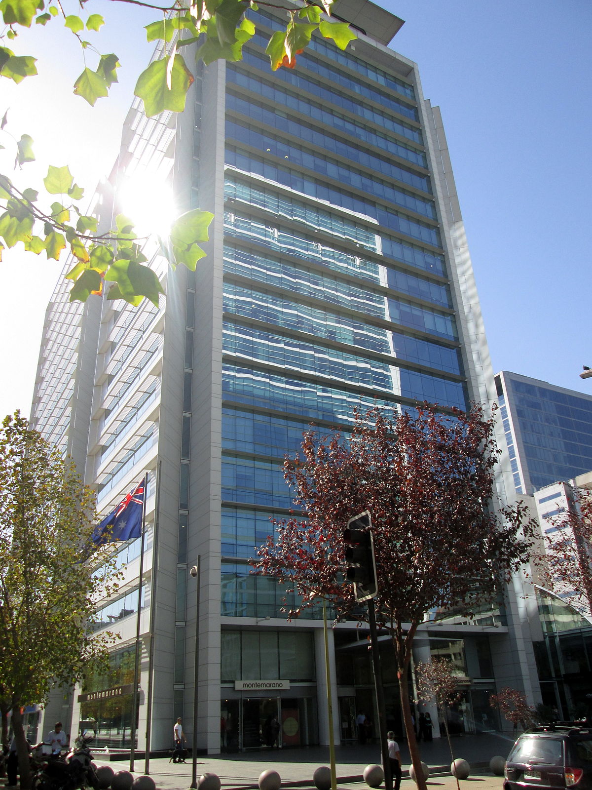 sten afsnit Presenter File:Australian Embassy in Santiago de Chile.jpg - Wikimedia Commons