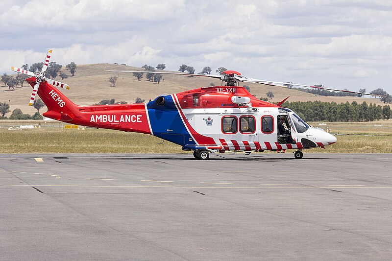 File:Australian Helicopters (VH-YXH) AgustaWestland AW139 at Wagga Wagga Airport (1).jpg