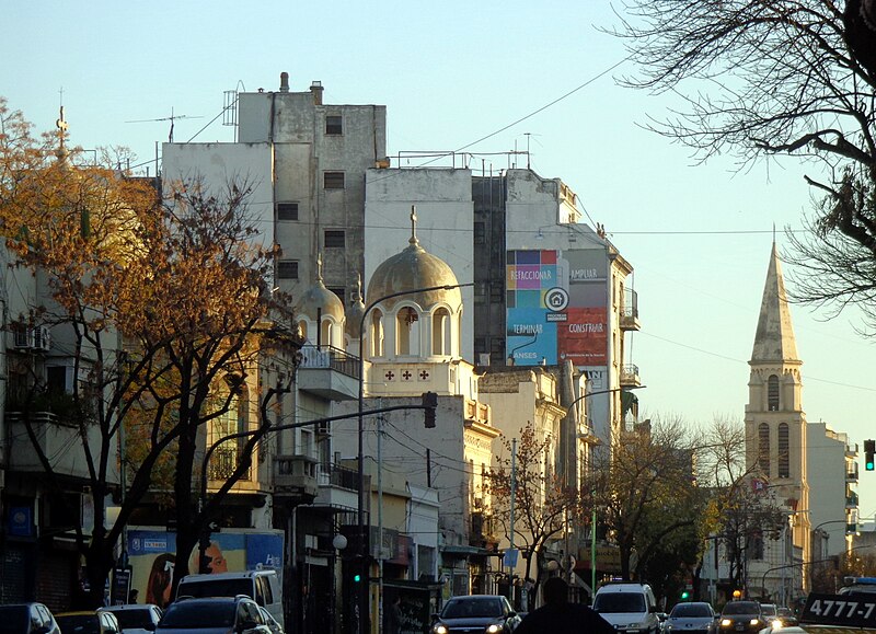 File:Avenida Scalabrini Ortiz, Nuestra Señora de la Consolación , Catedral San Jorge.JPG