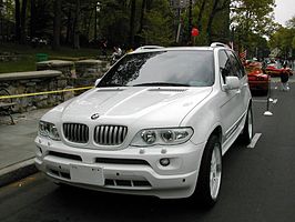 BMW X5 4.8i