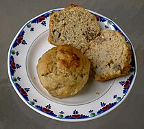 Banana nut muffins are a type of American muffin prepared using banana bread batter Banana-Nut-Muffins-2005-Aug-24.jpg