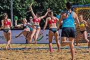 Deutsch: Beachhandball U-17-Europameisterschaften 2019 (Beach handball Euro); Tag 2: 28. Juni – Mädchen, Hauptrundengruppe I, Ungarn-Deutschland 2:1 (16:18, 23:11, 9:8) English: 2019 Women's Ech Beach Handball 17; Day 2: 28 June 2019 – Girls Main Round Group I – Hungary Vs. Germany 2:1 (16:18, 23:11, 9:8)