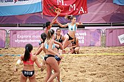 Deutsch: Beachhandball bei den Olympischen Jugendspielen 2018; Tag 6, 12. Oktober 2018; Mädchen, Hauptrundenspiel – Chinese Taipei (Taiwan)-Argentinien 1:2 English: Beach handball at the 2018 Summer Youth Olympics at 12 October 2018 – Girls Main Round – Chinese Taipei (Taiwan)-Argentina 1:2