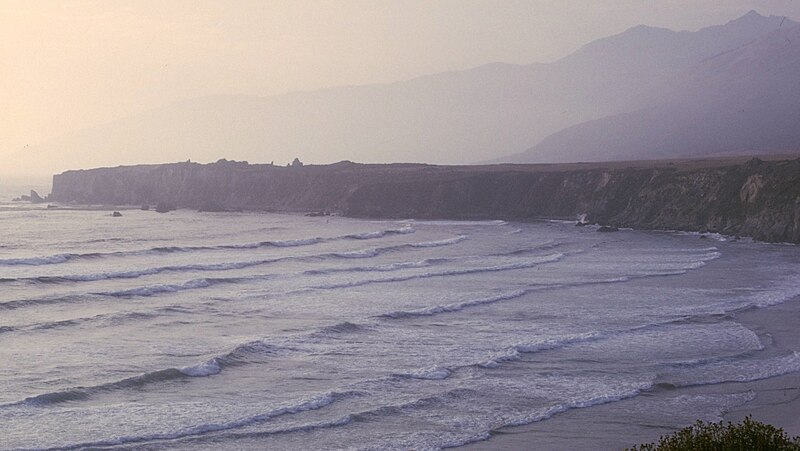 File:Beach of Plaskett in California, 1970.jpg