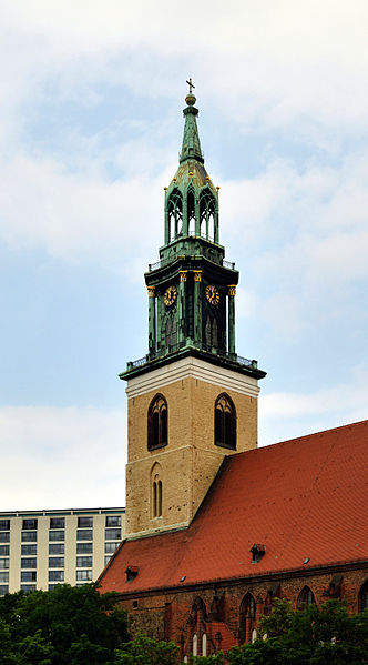 File:Berlin - Marienkirche2.jpg