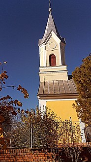 Biserica ortodoxa din satul Păru.jpg