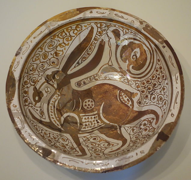 File:Bowl with hare, Egypt, Fatimid period, 11th century AD, earthenware with overglaze luster painting - Cincinnati Art Museum - DSC04163.JPG