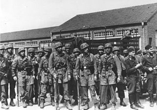 Підрозділ німецьких парашутистів, що брали участь у штурмі форту Ебен-Емаель