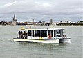 Le Bus de Mer électro-solaire reliant le Vieux Port au port des Minimes.