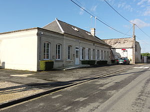 Cerny-lès-Bucy (Aisne) mairie - école.JPG