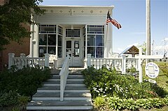 Chincoteague Island Depan Perpustakaan 1.jpg