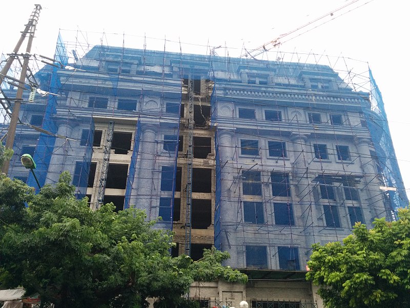 File:Classic-style building in construction in Hanoi.jpg