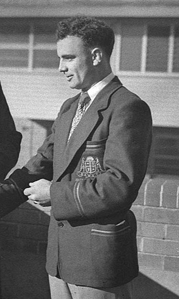 File:Clive Churchill 1952.jpg