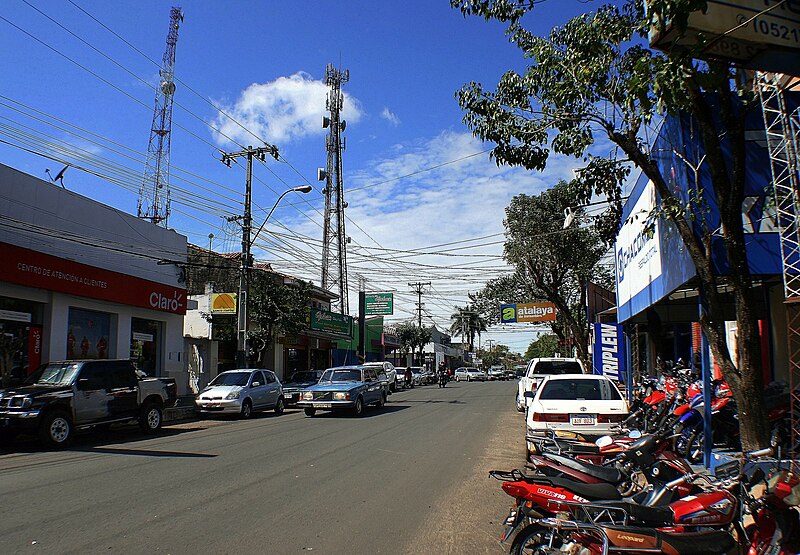 File:Coronel Oviedo 20120427 217.jpg