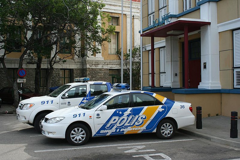 File:Curacao Police Policia de Curazao Korsou.JPG