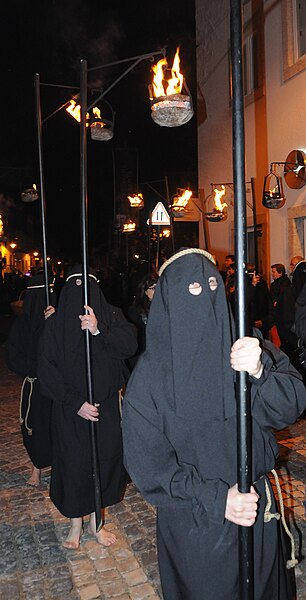 File:Ecce Homo Procession 2012 (6).JPG