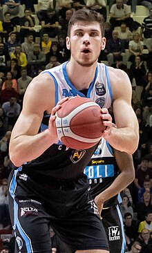 Ethan Happ Italy (kesilgan) .jpg