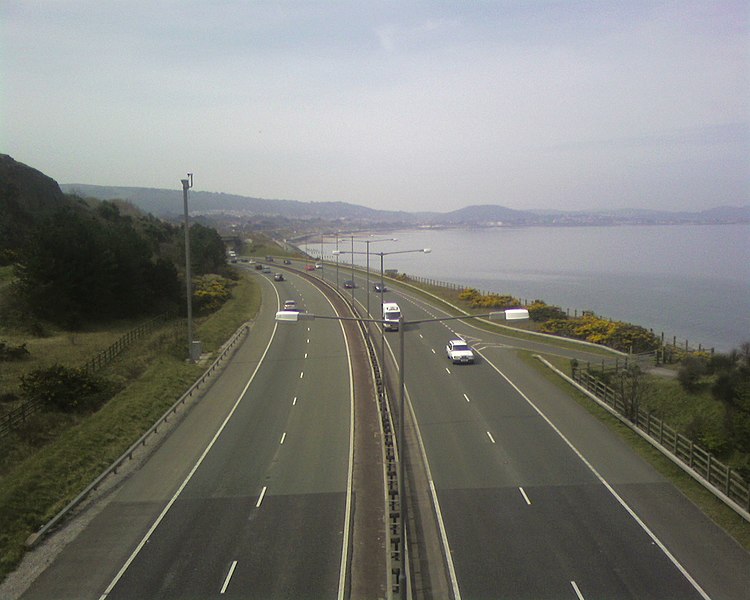 File:Expressway from Rainbow bridge Old Colwyn, Colwyn Bay. - geograph.org.uk - 1896278.jpg