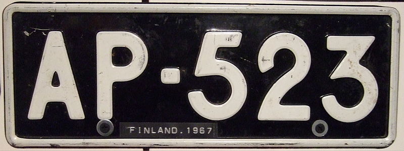 File:FINLAND c.1967 passenger plate - Flickr - woody1778a.jpg