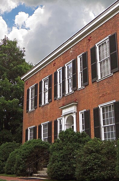 File:Federal Hill mansion (1795) at My Old Kentucky Home State Park, Bardstown KY.jpg