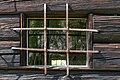 English: Barred window Deutsch: Gitterfenster