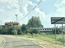 Frecciabianca in transito presso l'ex passaggio a livello di via Campioli