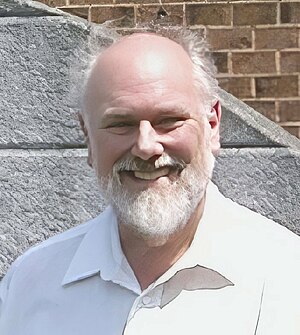 Fred Grassle, U.S. Oceanographer, outside Rutgers Institute of Marine and Coastal Sciences, June 2004 (Tony Rees photograph).jpg