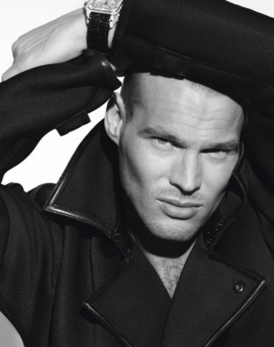 Ljungberg in a model shoot for a Swedish men's magazine Café.