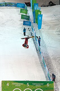 <span class="mw-page-title-main">Aerial skiing</span> Freestyle skiing discipline