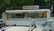 A Frituur, a French fries street vendor in Brussels. Fritkot.jpg